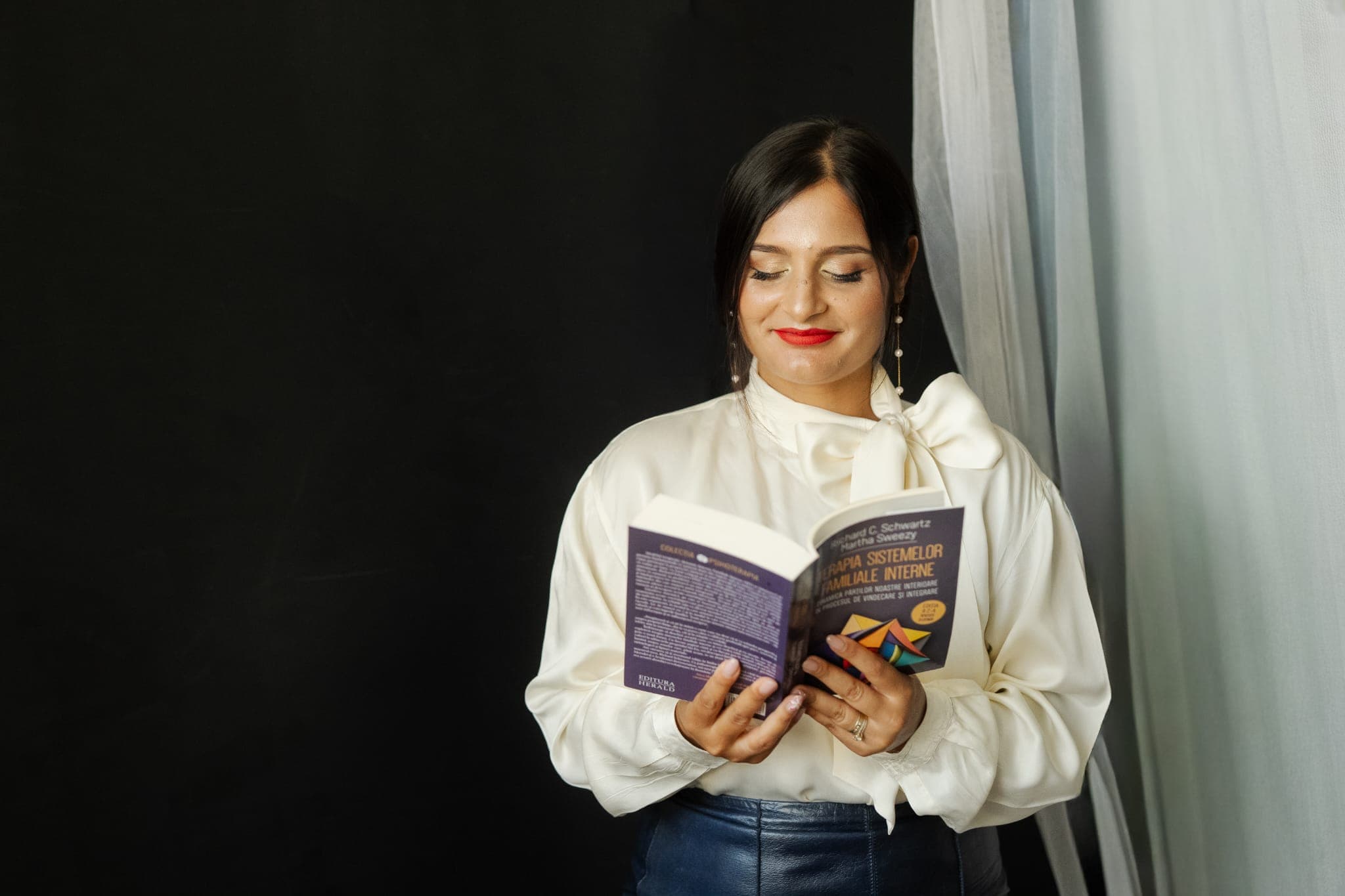 Sultana Munteanu - Dincolo de tiparele parintilor